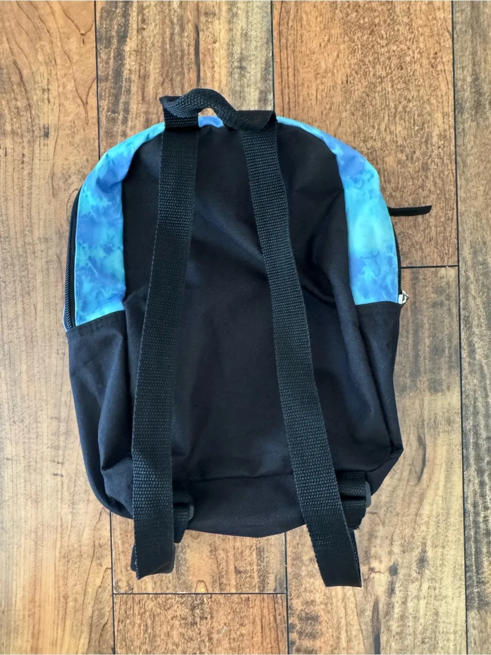 Mini Blue Sonic the Hedgehog Kids Backpack with Holographic Front Pocket